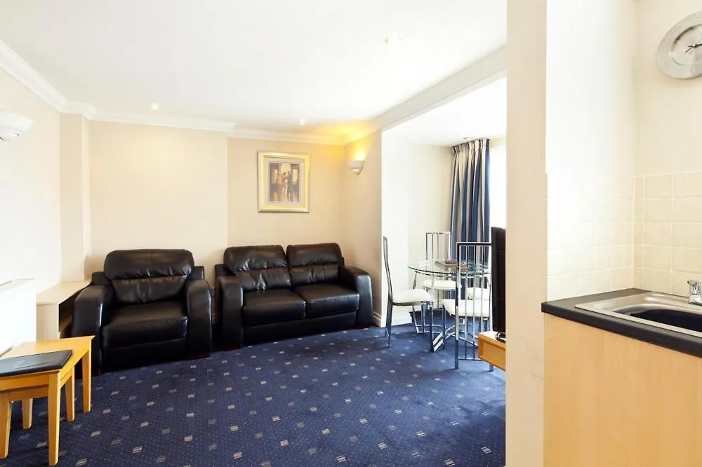 Queens Mansions: Hesketh Apartment Blackpool